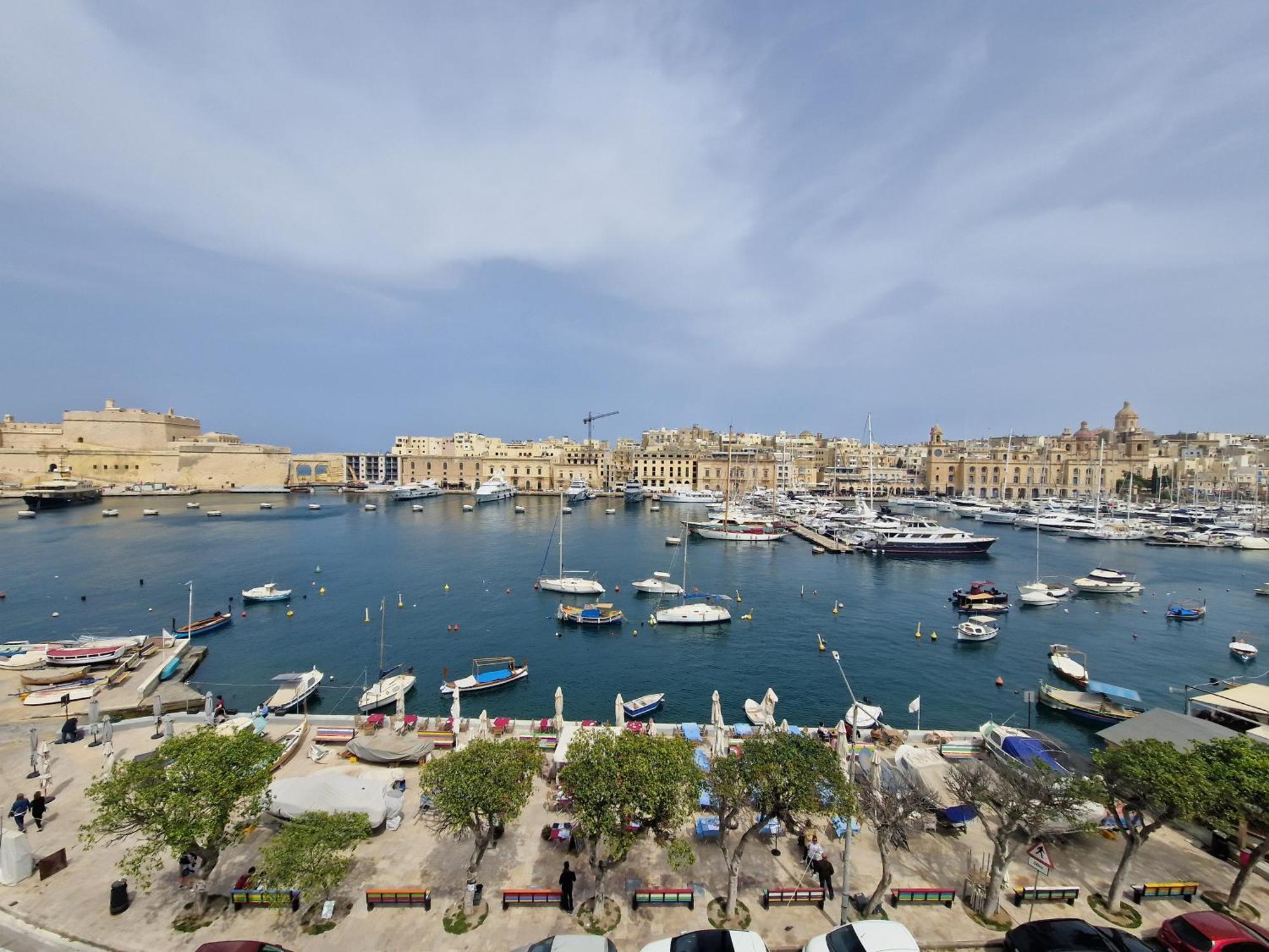 Korzo Suites Senglea Waterfront Luaran gambar