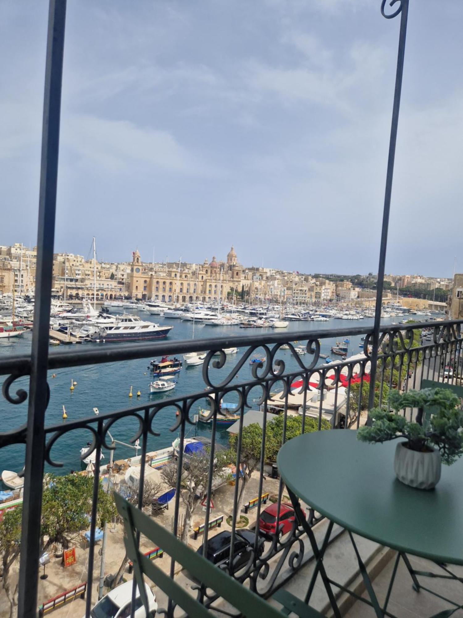 Korzo Suites Senglea Waterfront Luaran gambar
